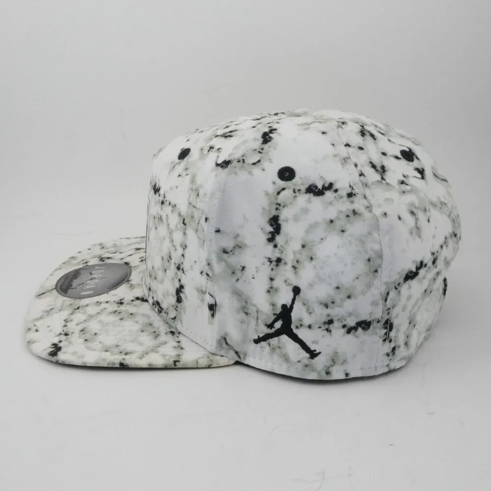 Air Jordan Hat Men White Black Seasonal Print Jumpman Snap Back Cap -RARE-